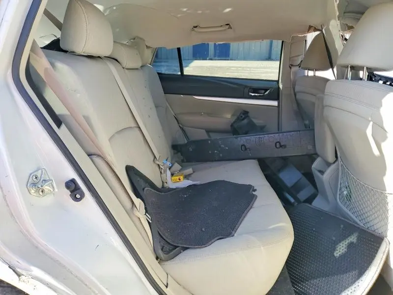 2011 SUBARU OUTBACK 2.5I PREMIUM  