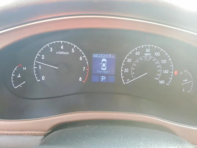 2012 HYUNDAI GENESIS 3.8L  