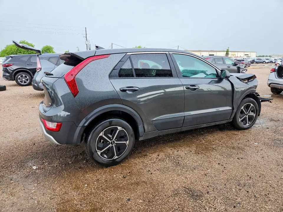 2026 KIA NIRO LX  