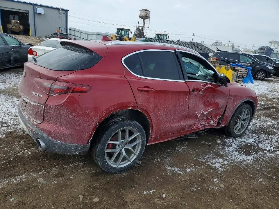 2018 ALFA ROMEO STELVIO TI  