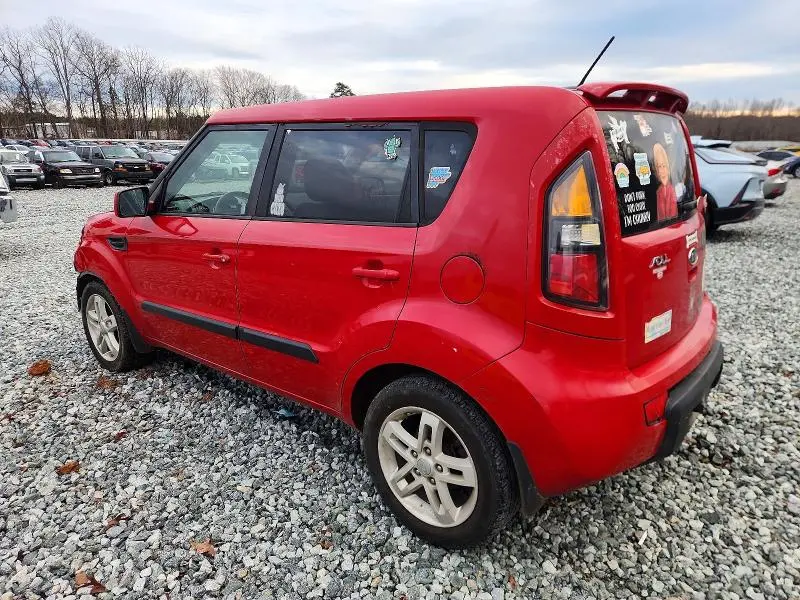 2011 KIA SOUL +  