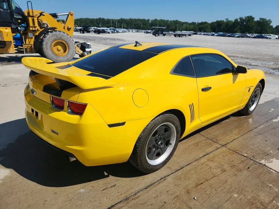 2010 CHEVROLET CAMARO LS  