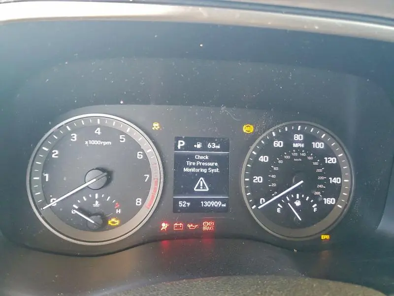 2019 HYUNDAI TUCSON SE  