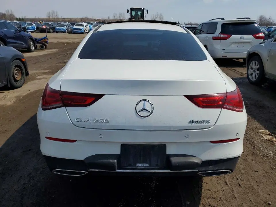 2023 MERCEDES-BENZ CLA 250 4MATIC  