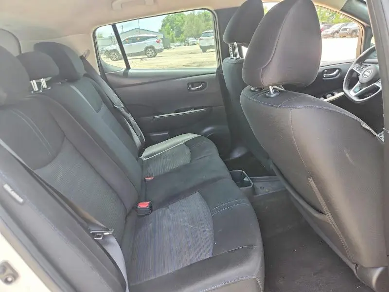 2023 NISSAN LEAF SV PLUS  