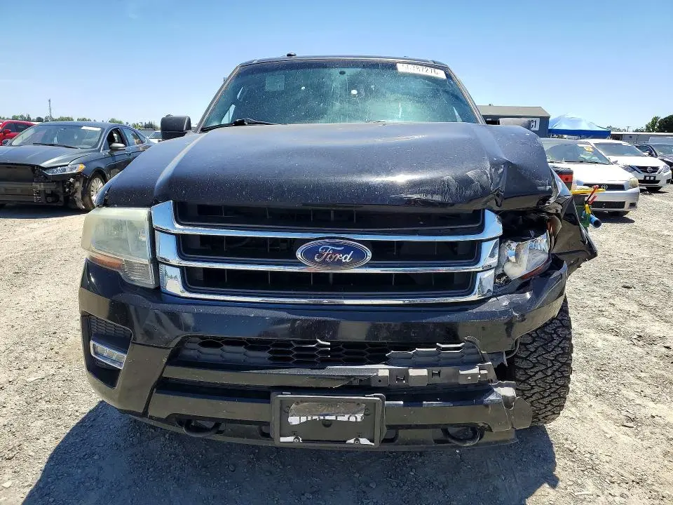 2016 FORD EXPEDITION EL XLT  