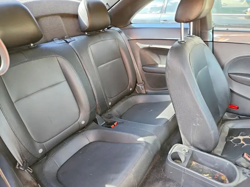 2012 VOLKSWAGEN BEETLE   