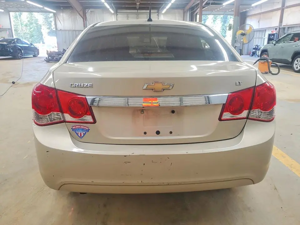 2012 CHEVROLET CRUZE LS  