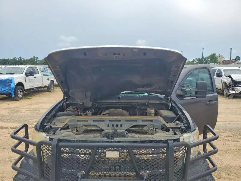 2011 CHEVROLET SILVERADO K2500 HEAVY DUTY LT  