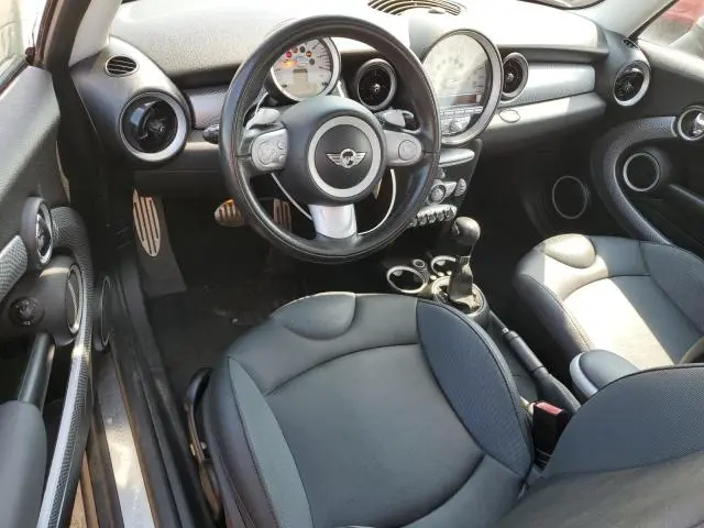 2010 MINI COOPER S  