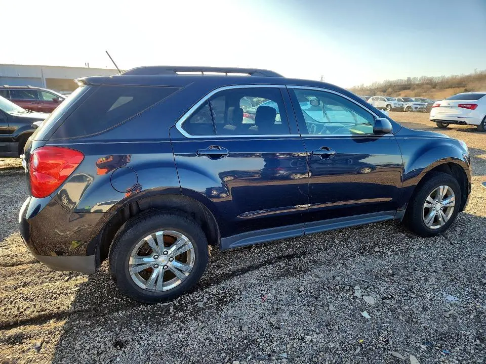 2015 CHEVROLET EQUINOX LT  