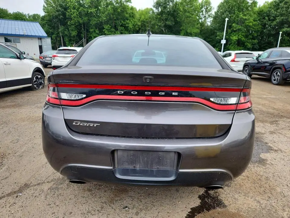 2015 DODGE DART SXT  