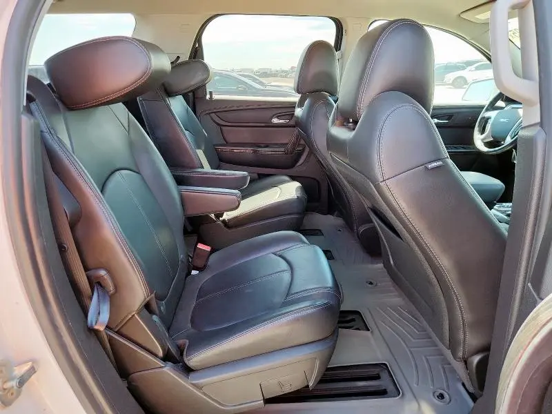 2017 GMC ACADIA LIMITED SLT-2  
