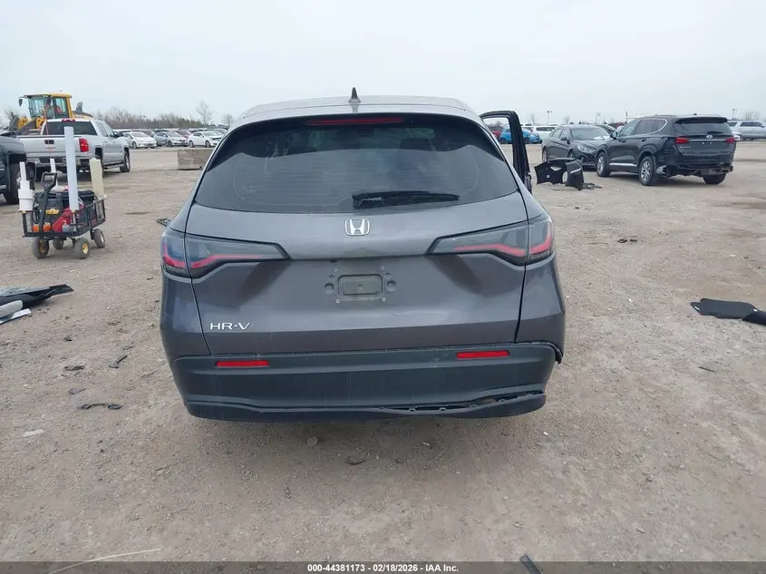 2024 HONDA HR-V 2WD LX