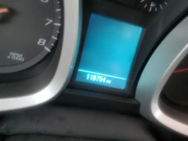 2012 CHEVROLET EQUINOX LT  