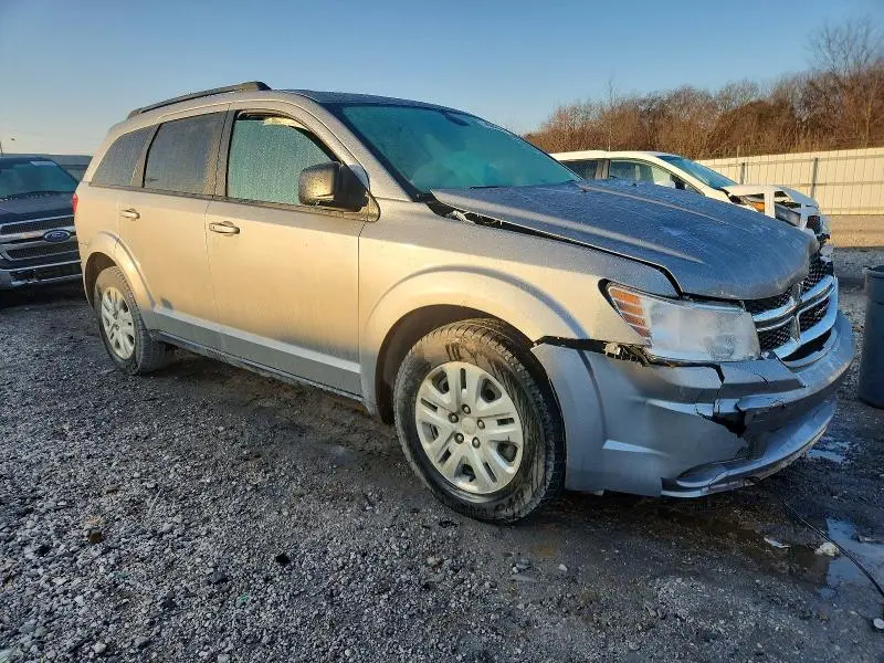 2020 DODGE JOURNEY SE  