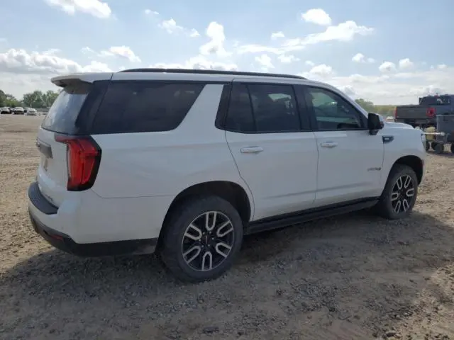 2021 GMC YUKON AT4  