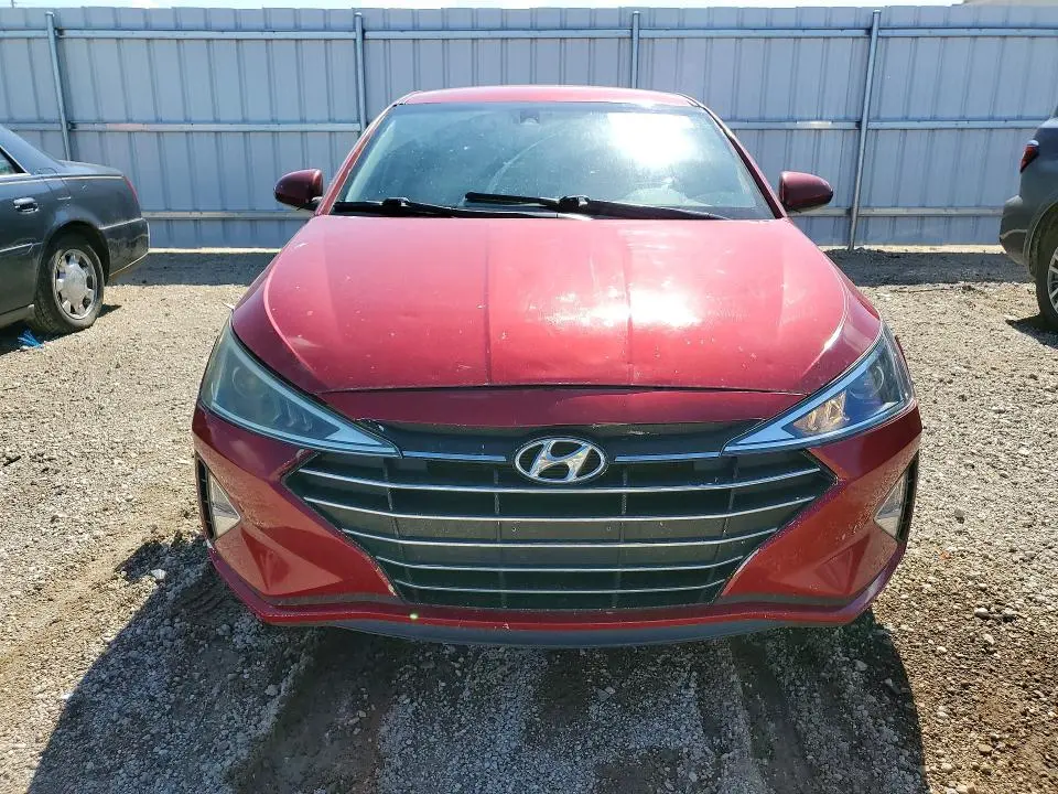2020 HYUNDAI ELANTRA SEL  