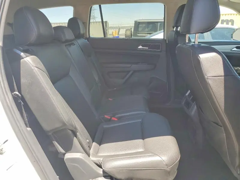 2018 VOLKSWAGEN ATLAS SE  