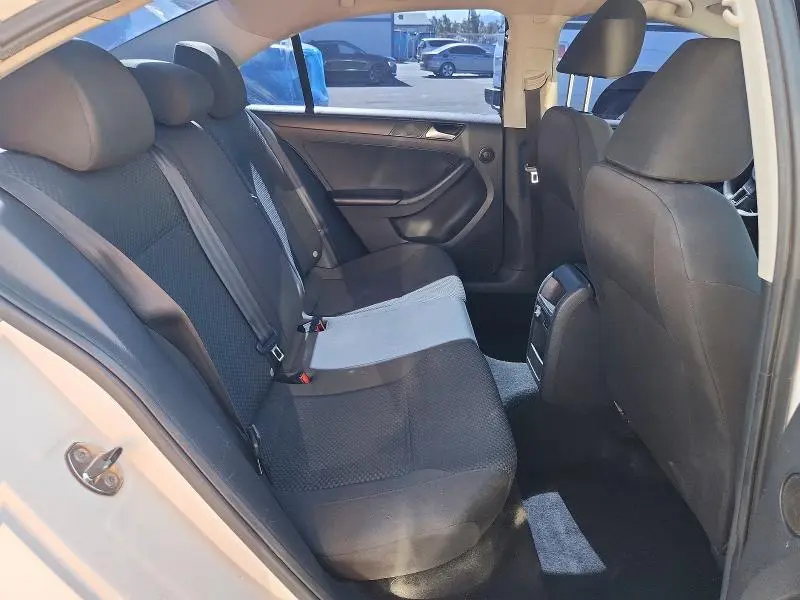 2014 VOLKSWAGEN JETTA BASE  