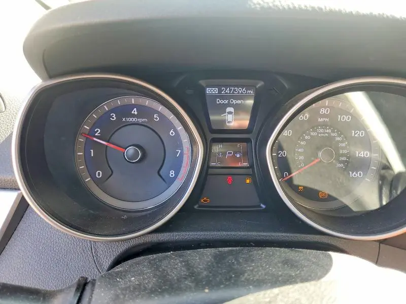 2013 HYUNDAI ELANTRA GT BASE  