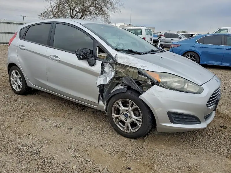 2016 FORD FIESTA SE  