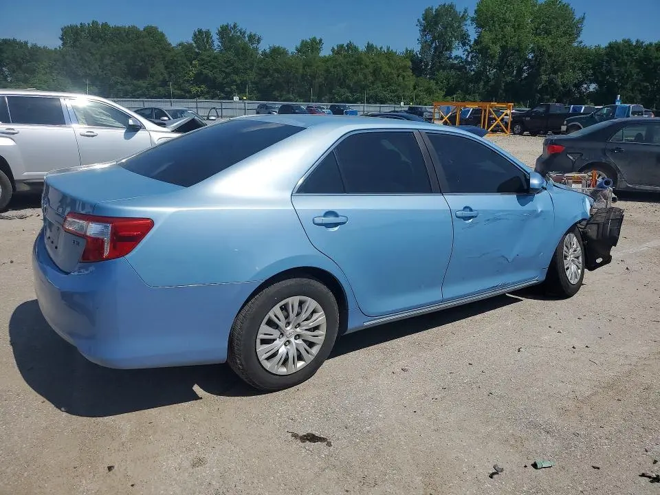 2012 TOYOTA CAMRY LE  