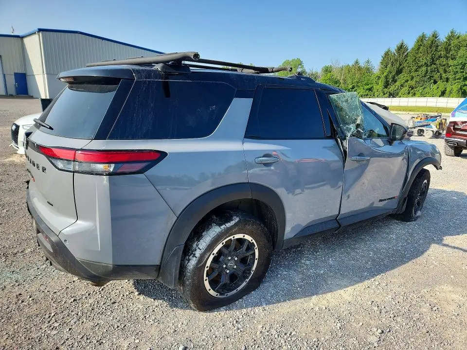 2025 NISSAN PATHFINDER ROCK CREEK  