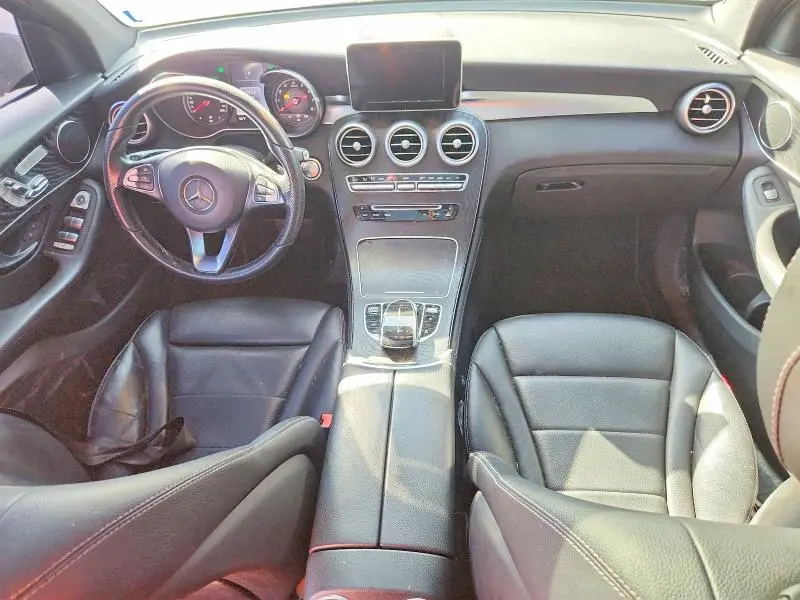 2017 MERCEDES-BENZ GLC 300  