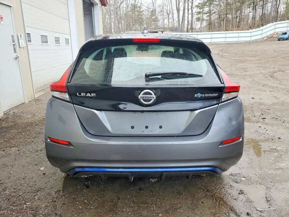 2019 NISSAN LEAF S  