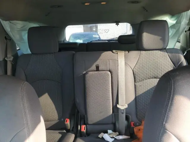 2012 CHEVROLET TRAVERSE LS  