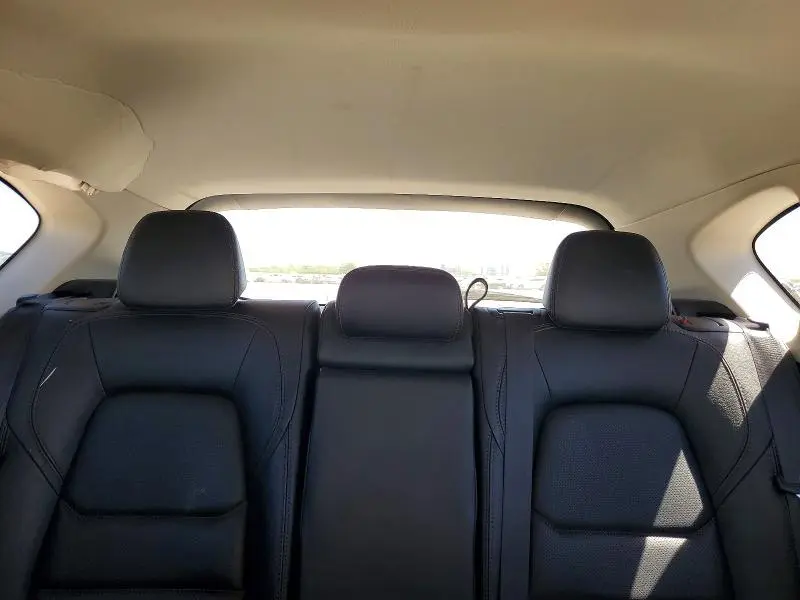 2023 MAZDA CX-5 PREFERRED  