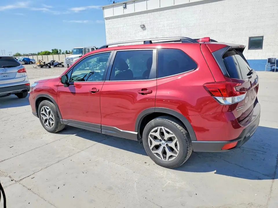 2021 SUBARU FORESTER PREMIUM  
