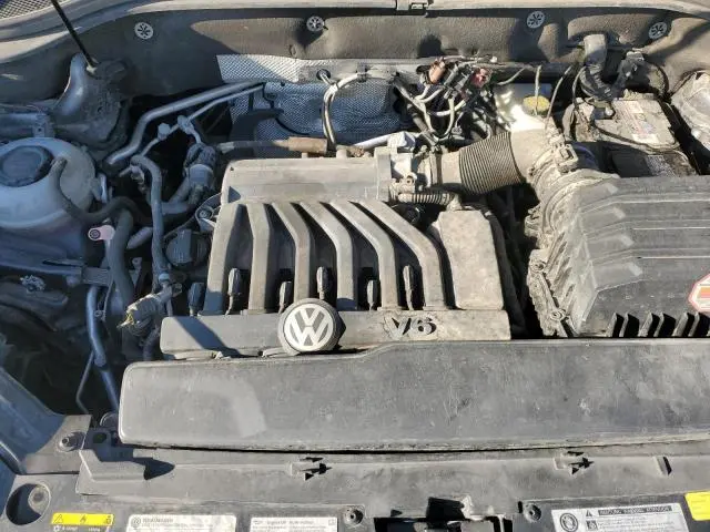 2018 VOLKSWAGEN ATLAS SE  