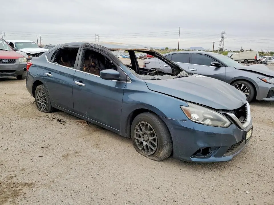 2016 NISSAN SENTRA SV  