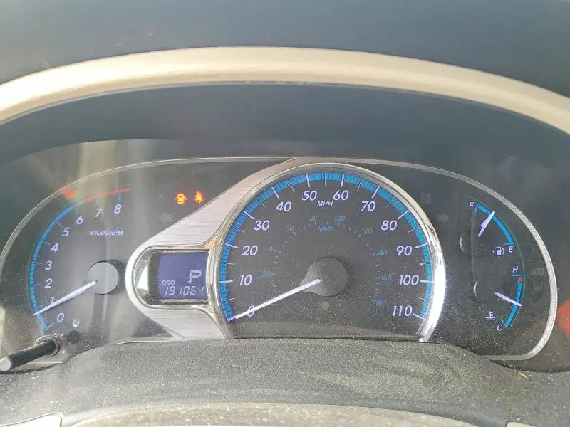 2011 TOYOTA SIENNA XLE 7-PASSENGER  