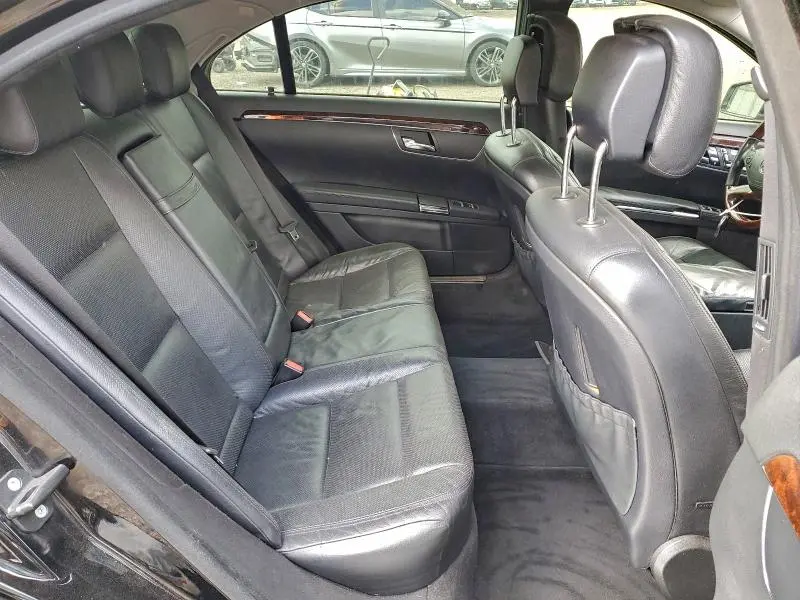 2013 MERCEDES-BENZ S 550  