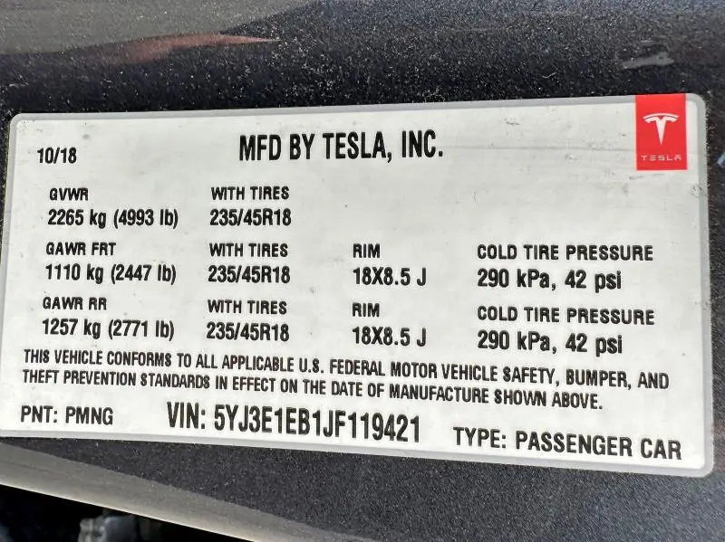 2018 TESLA MODEL 3   