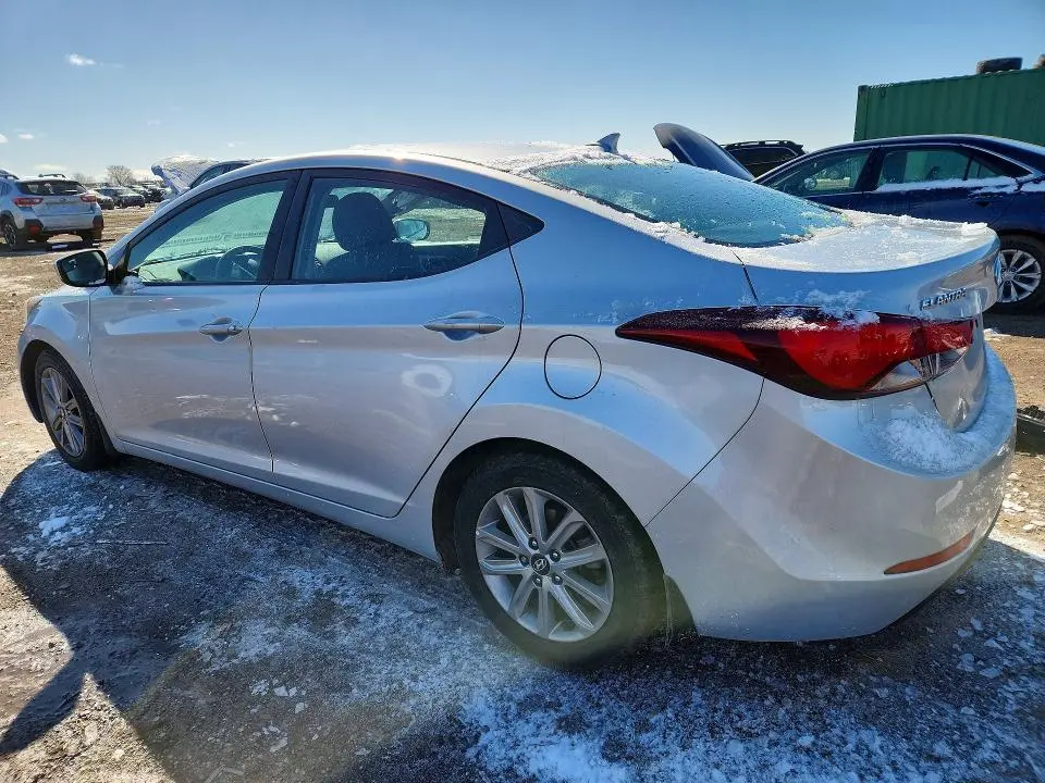 2015 HYUNDAI ELANTRA SE  
