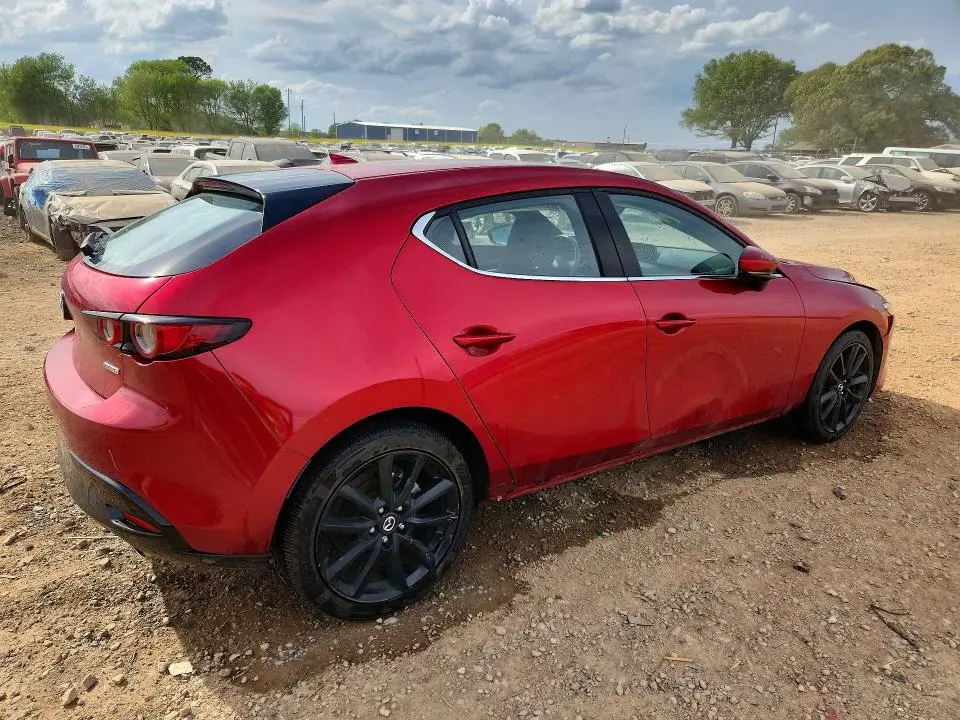 2021 MAZDA 3 PREMIUM  