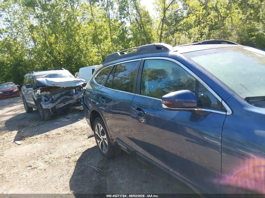 2022 SUBARU OUTBACK LIMITED