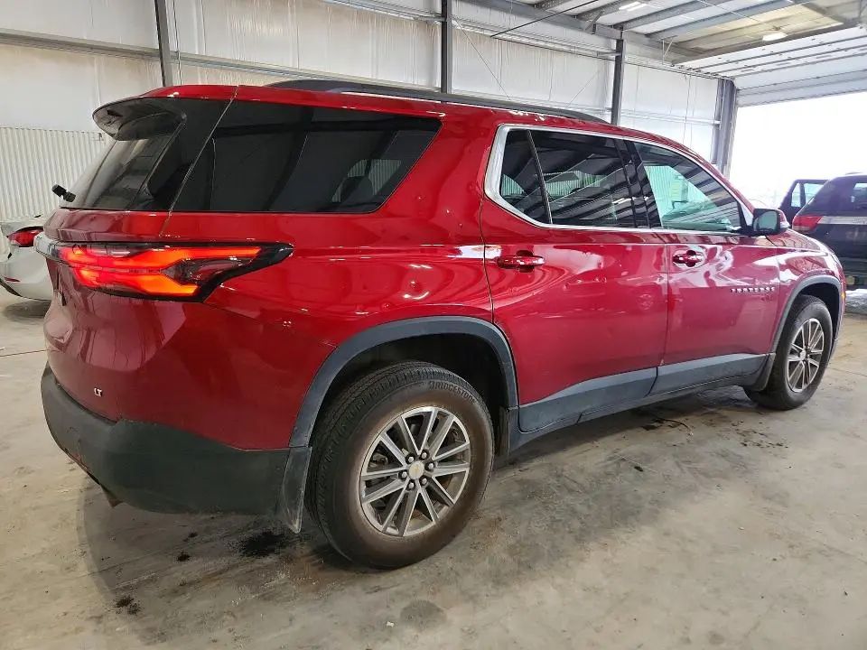 2023 CHEVROLET TRAVERSE LT  