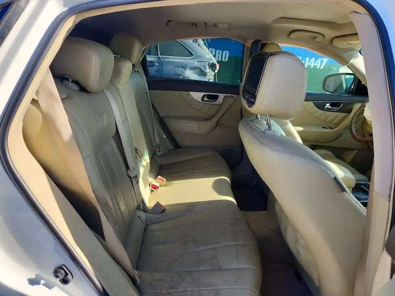 2017 INFINITI QX70 BASE  