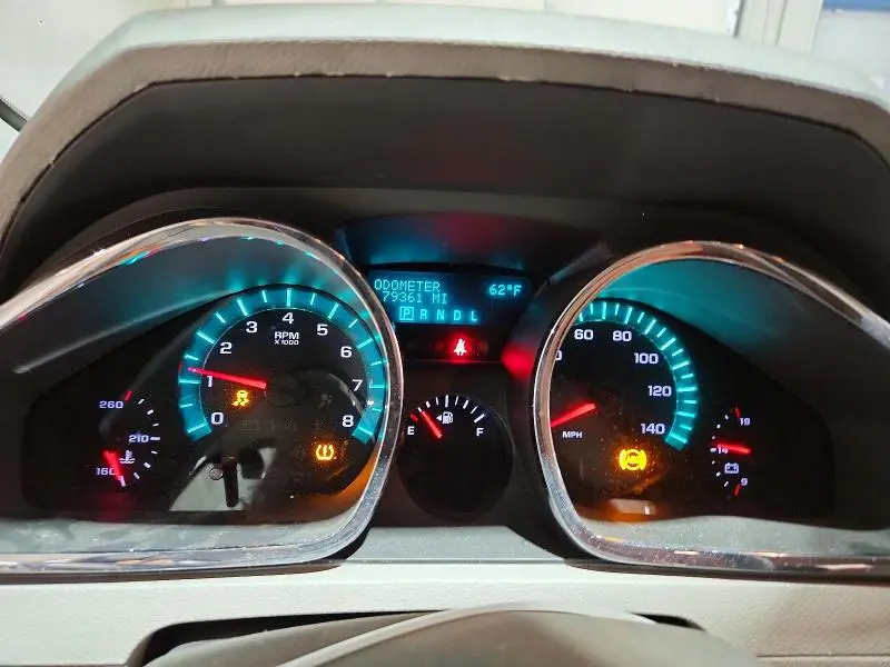 2011 CHEVROLET TRAVERSE LS  