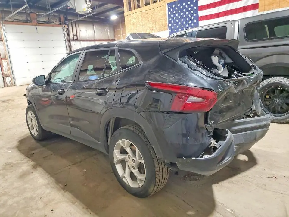 2024 CHEVROLET TRAX LS  
