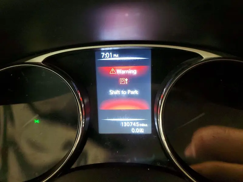 2016 NISSAN ROGUE SL  