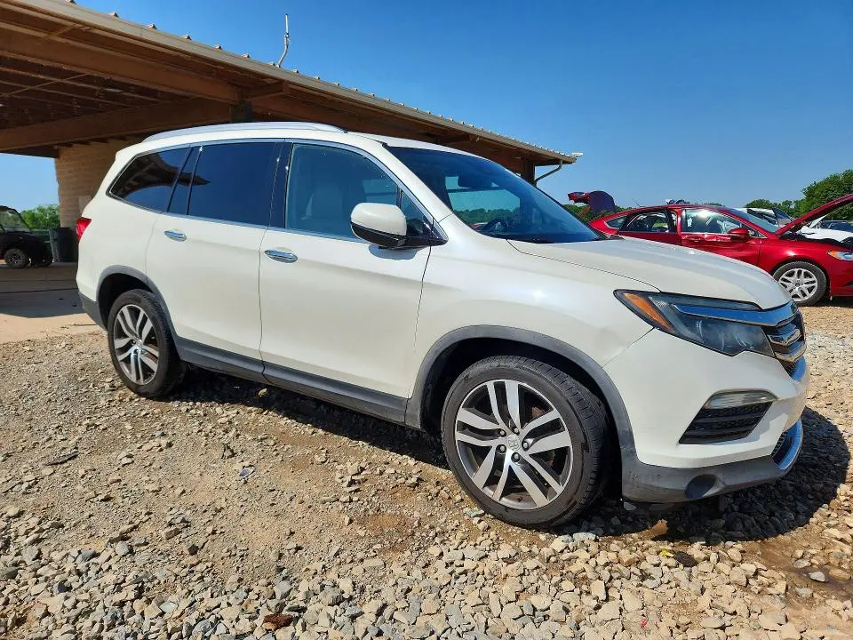 2017 HONDA PILOT TOURING  