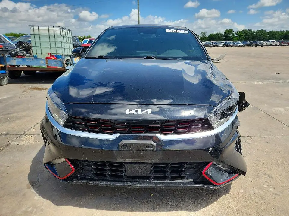2024 KIA FORTE GT LINE  