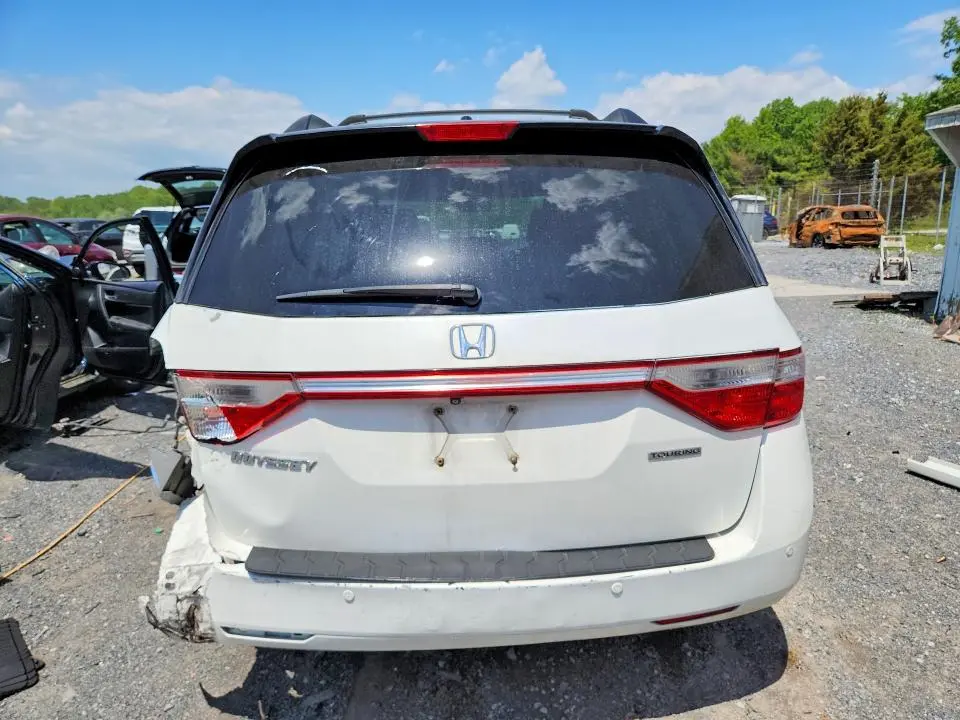 2011 HONDA ODYSSEY TOURING  