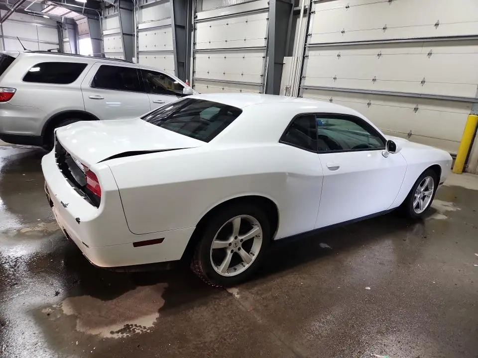 2013 DODGE CHALLENGER SXT  